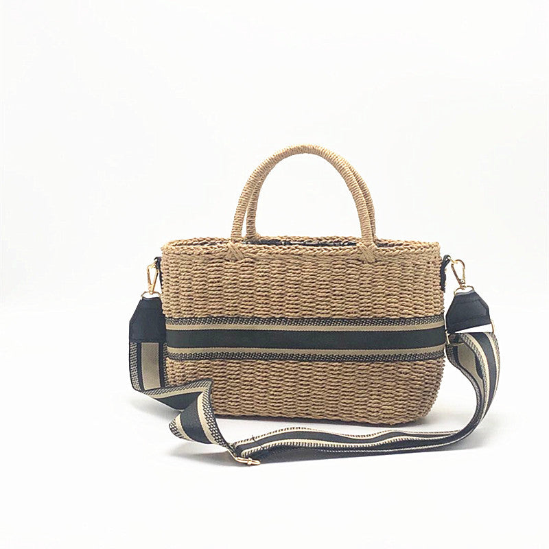 Handheld Straw Bag With Round Barrel Weaving