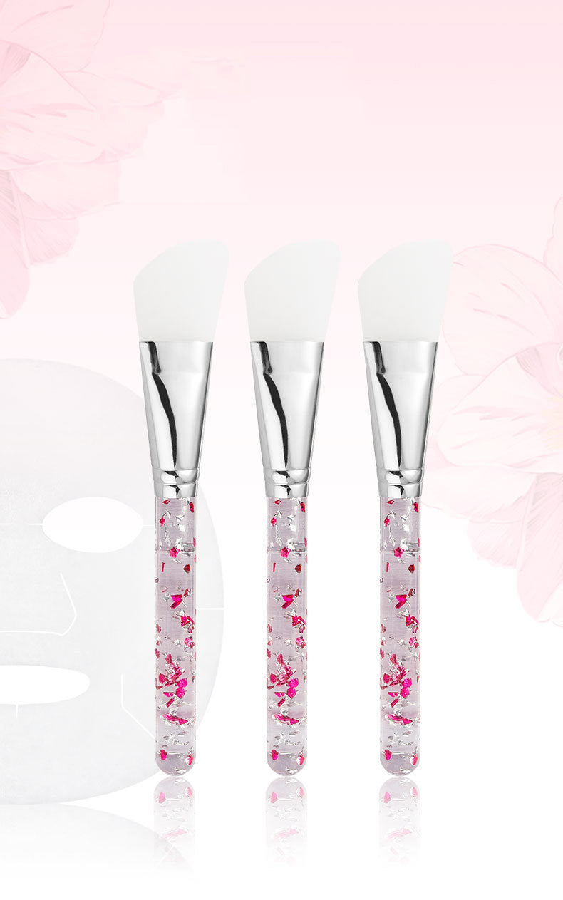 Single silicone mask brush with silicone brush soft tip