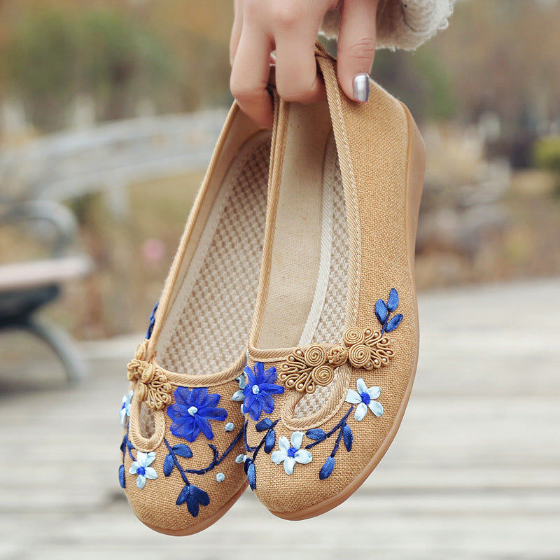 Women's Cotton And Linen Ethnic Style Handmade Embroidered Shoes