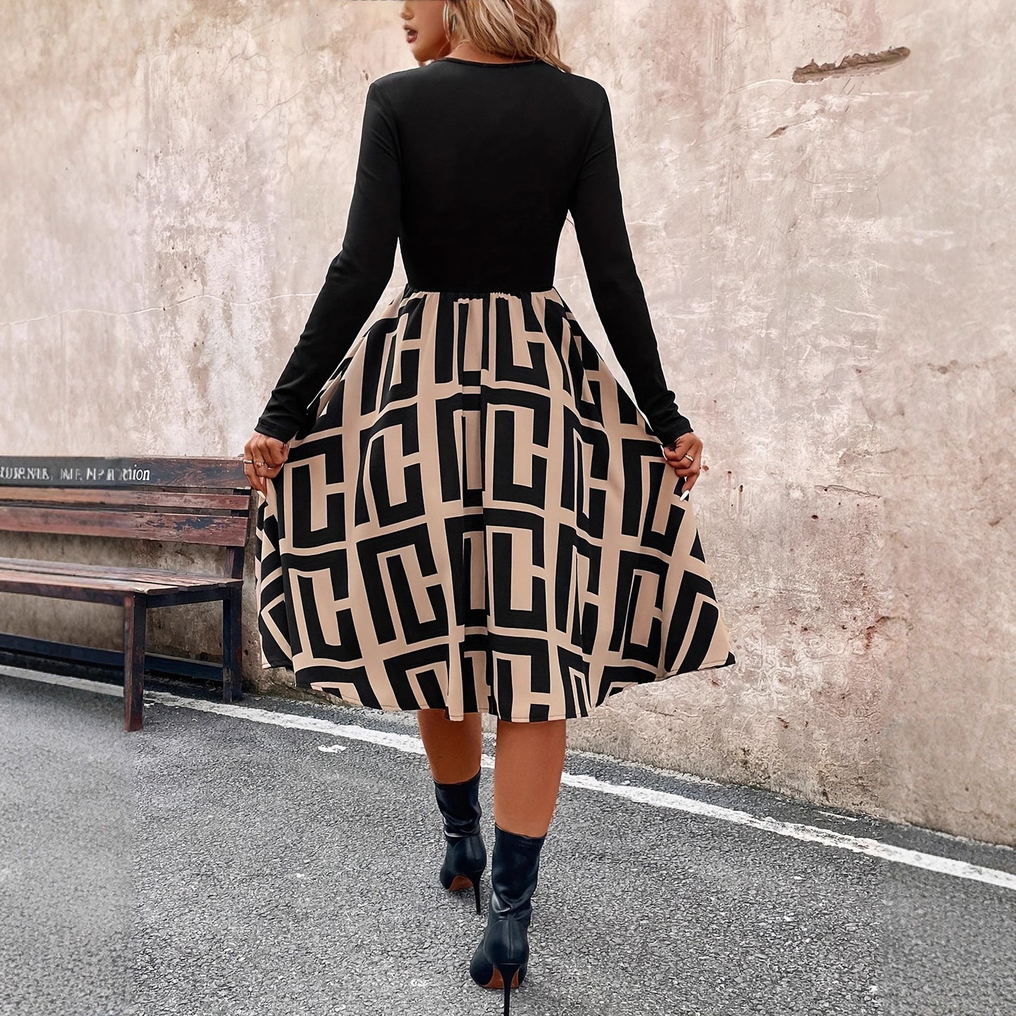 Figure-flattering Waist-cinching Designer Dress