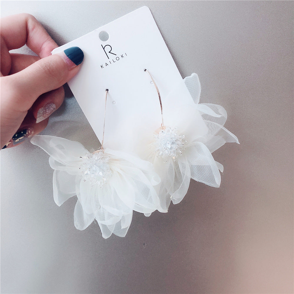 Gentle Mesh Fairy Flower Crystal Earrings