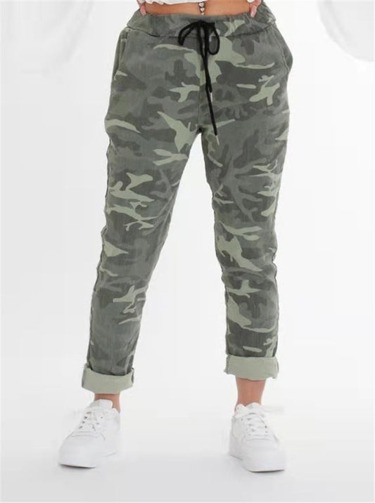 Ripped And Beltless Gray Printed Women's Trousers