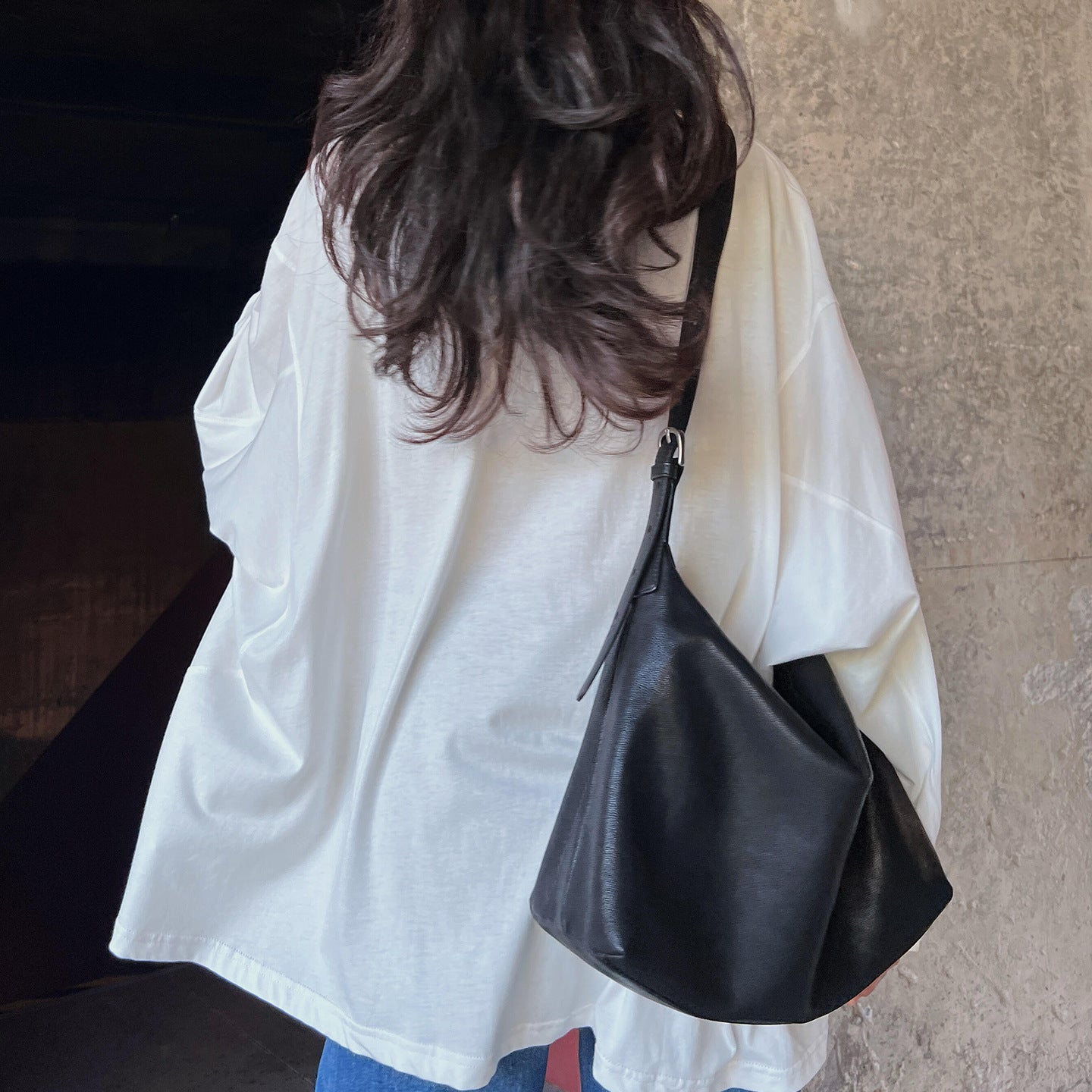 Large-capacity Genuine Leather Crossbody Bag