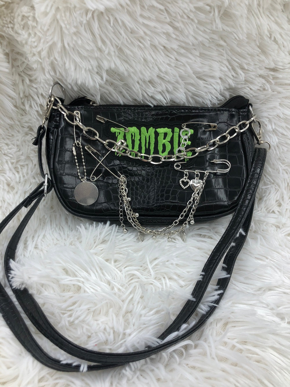 Ins Handcuffs Wind Underarm Bag