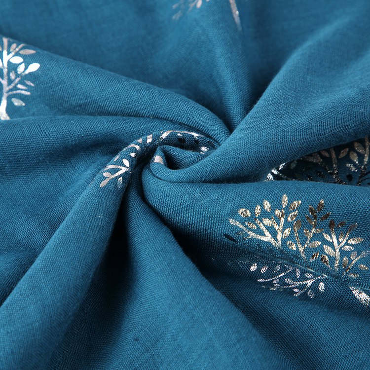 European And American Fashion Camphor Tree Hot Silver Print Scarf Women