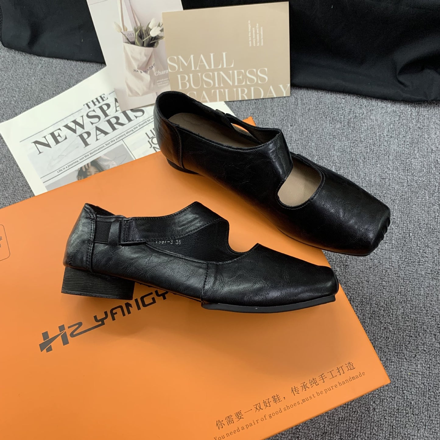 Textured Horsehide Square-toe Chunky-heel Soft-upper Womens Ballet Flats