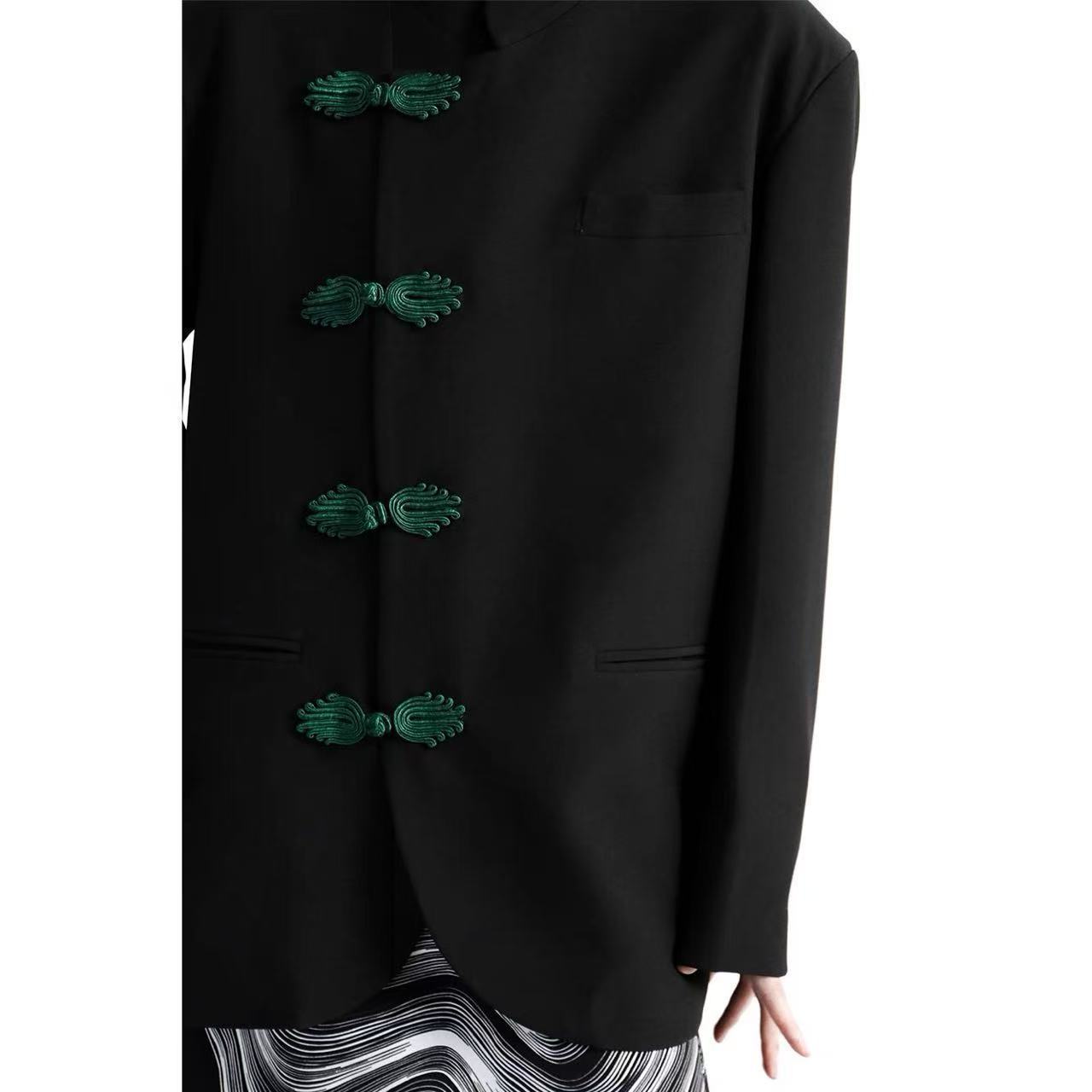 Chinese-style Buttoned Suit Jacket For Women