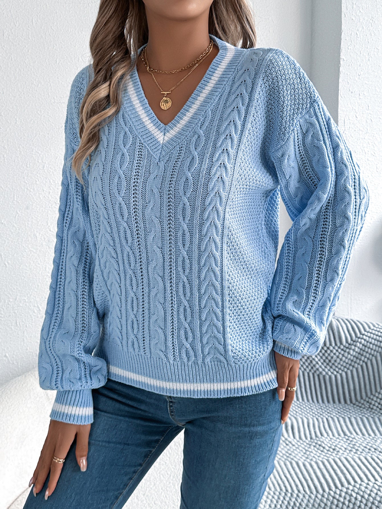 Color Block V-Neck Cable Knit Lantern Sleeve Sweater