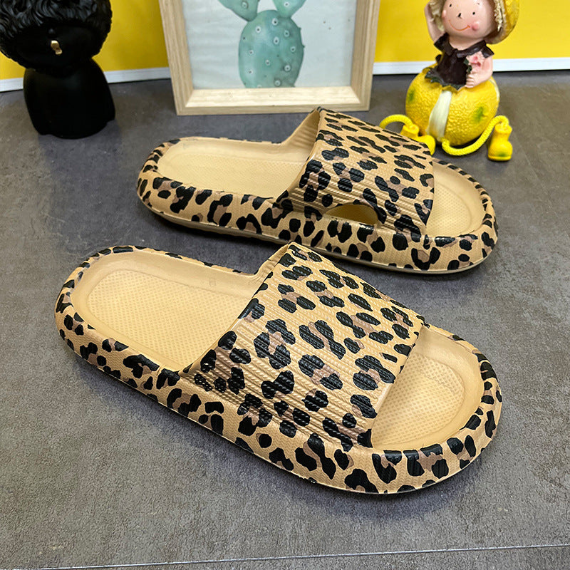 Women's Fashion Outer Wear Personality A Word Thick Bottom Slippers