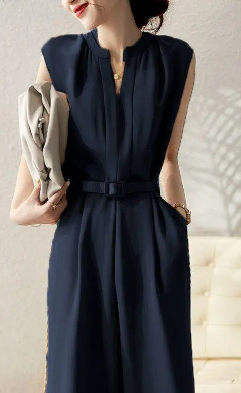 Elegant Ensfarvet Slankende Jumpsuit Til Kvinder