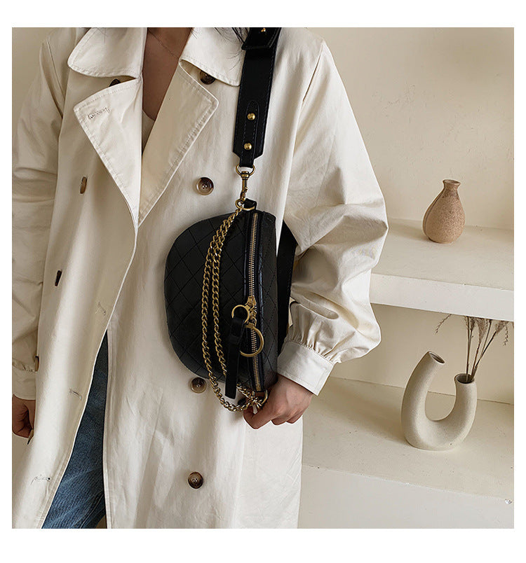 Chain saddle bag