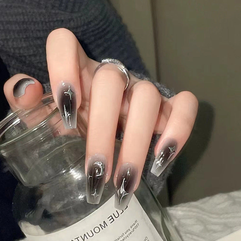 Simple Color-Block Nail Art For A Fairer Look 24-piece Wearable Nail Tips With Gradient Design