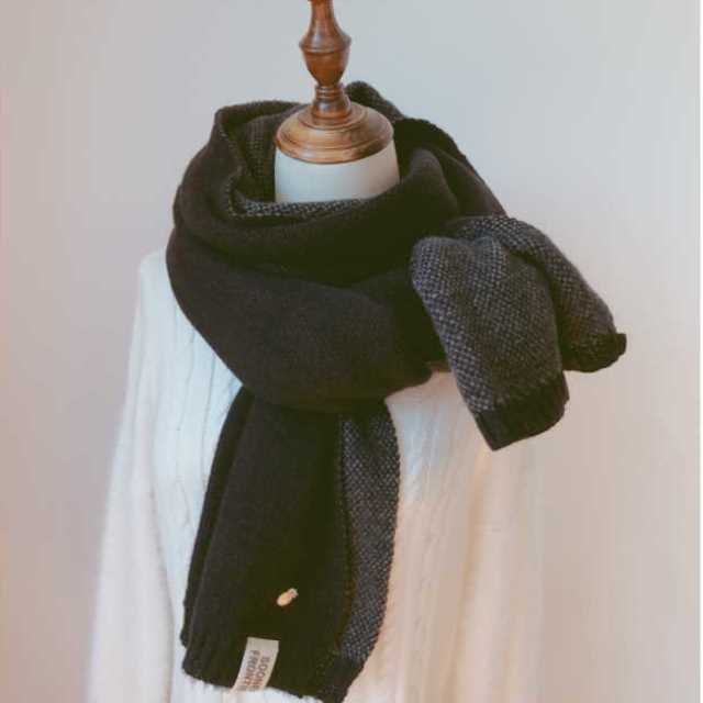 Color block scarf