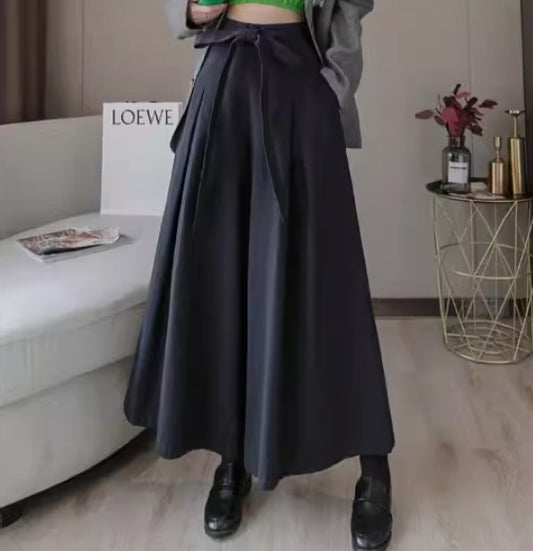 Women's Wide Leg Leggings With Nine Point Straps