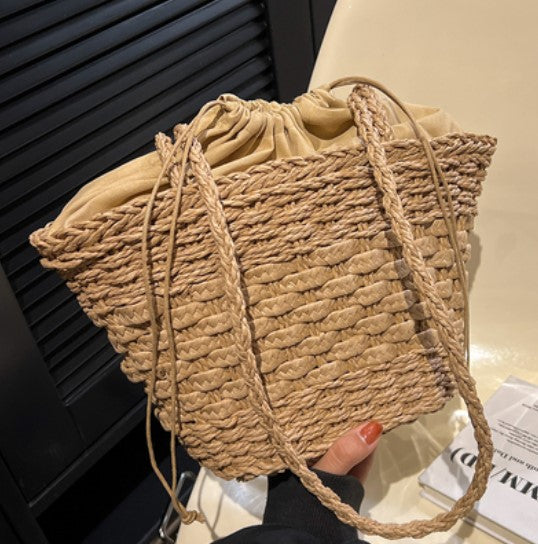 Large Capacity Women's One Shoulder Braided Bucket Bag