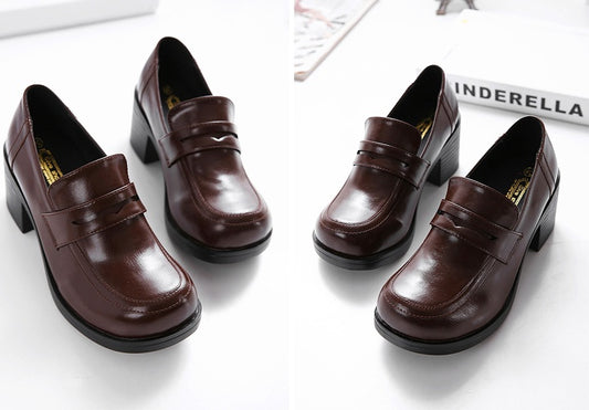 Spring and Autumn England retro women's shoes college wind Japanese uniform shoes thick with single shoes paint Pissen female round head small shoes