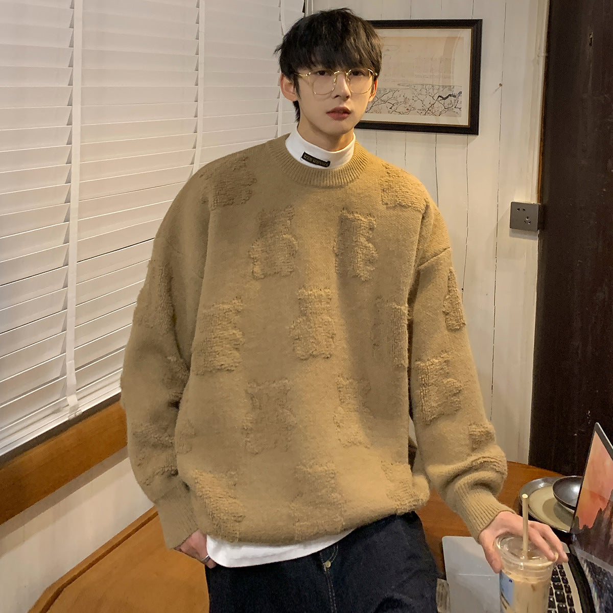 Fashionable Sweater New Knitwear Bear Jacquard