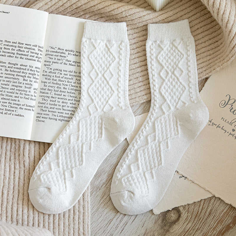 Female Solid Color Peplum Simple Wind Japanese Retro Autumn And Winter Dark Pattern Diamond Plaid Medium Tube Mori System Socks