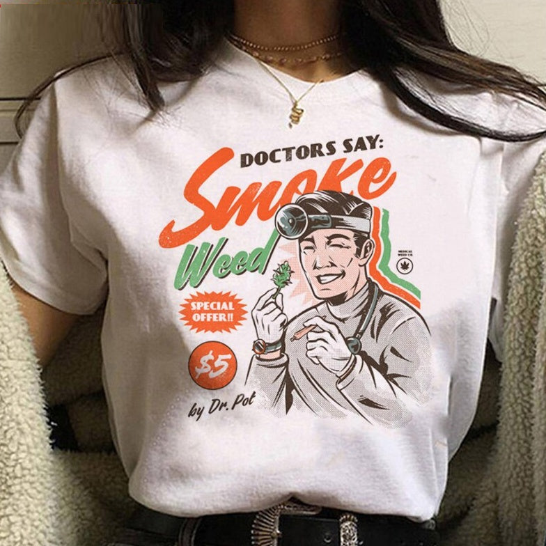 Europæisk og amerikansk trykt afslappet T-shirt med rund hals og korte ærmer