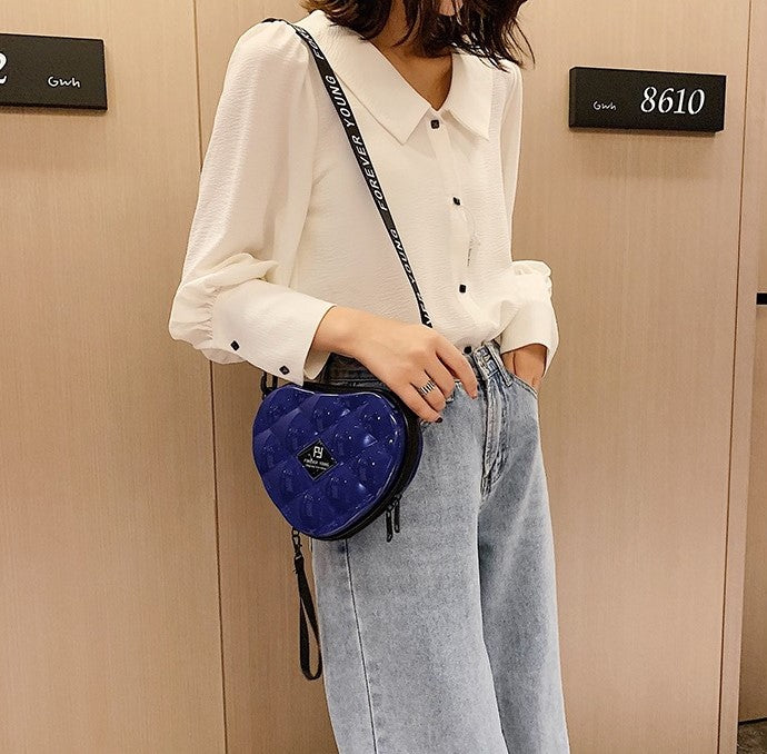 Large capacity slant bag