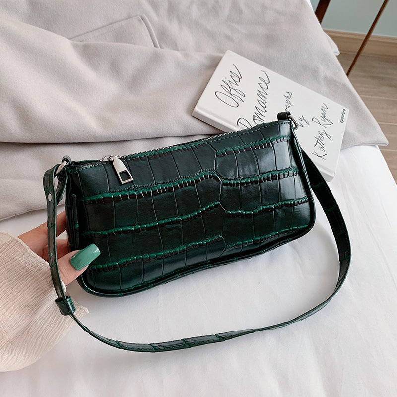 Casual one-shoulder messenger bag