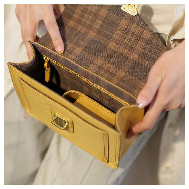 Leather lipstick bag with mirror