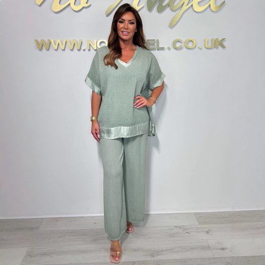 Womens Fashionable Casual Plus-Size Set With Trimmed V-Neck Top And Pants