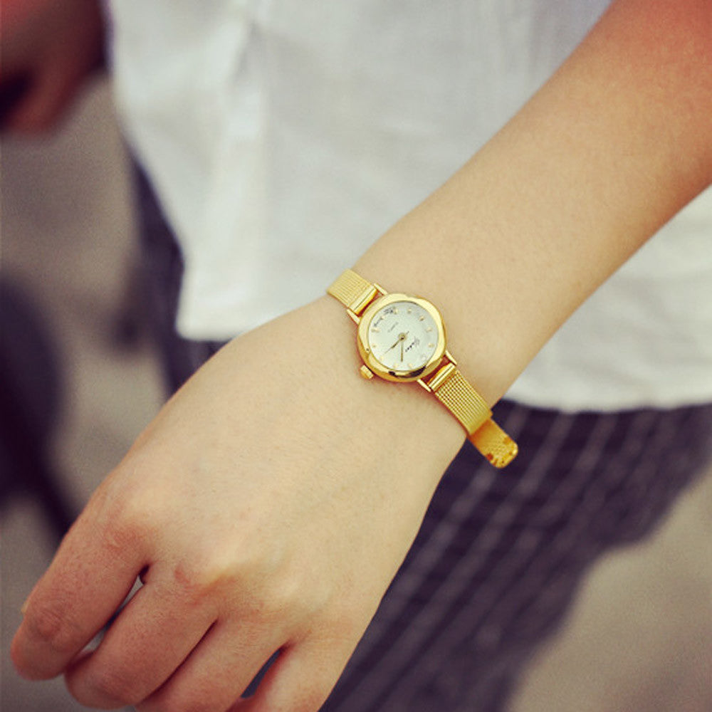 Small dial fine mesh with student quartz watch