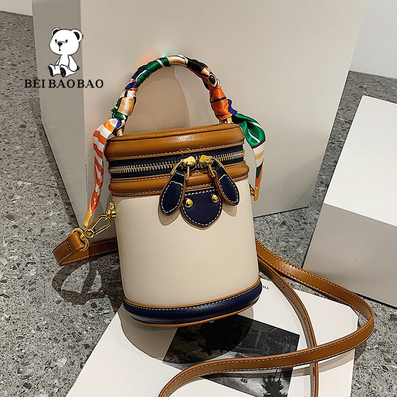Special-interest Design Cylinder Portable Messenger Bag