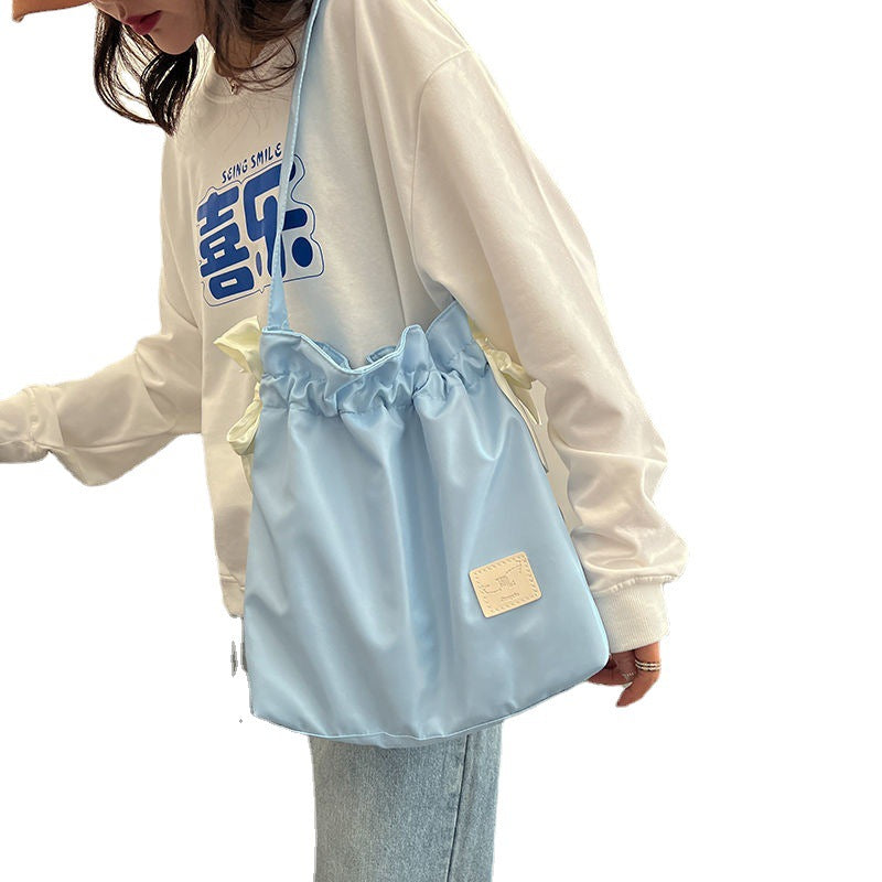 Small And Large Capacity Women's New Shoulder Bag