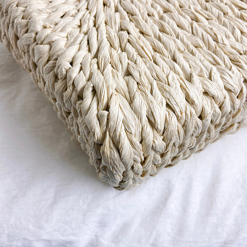 Fashionable Straw Bag With Round Wooden Handle