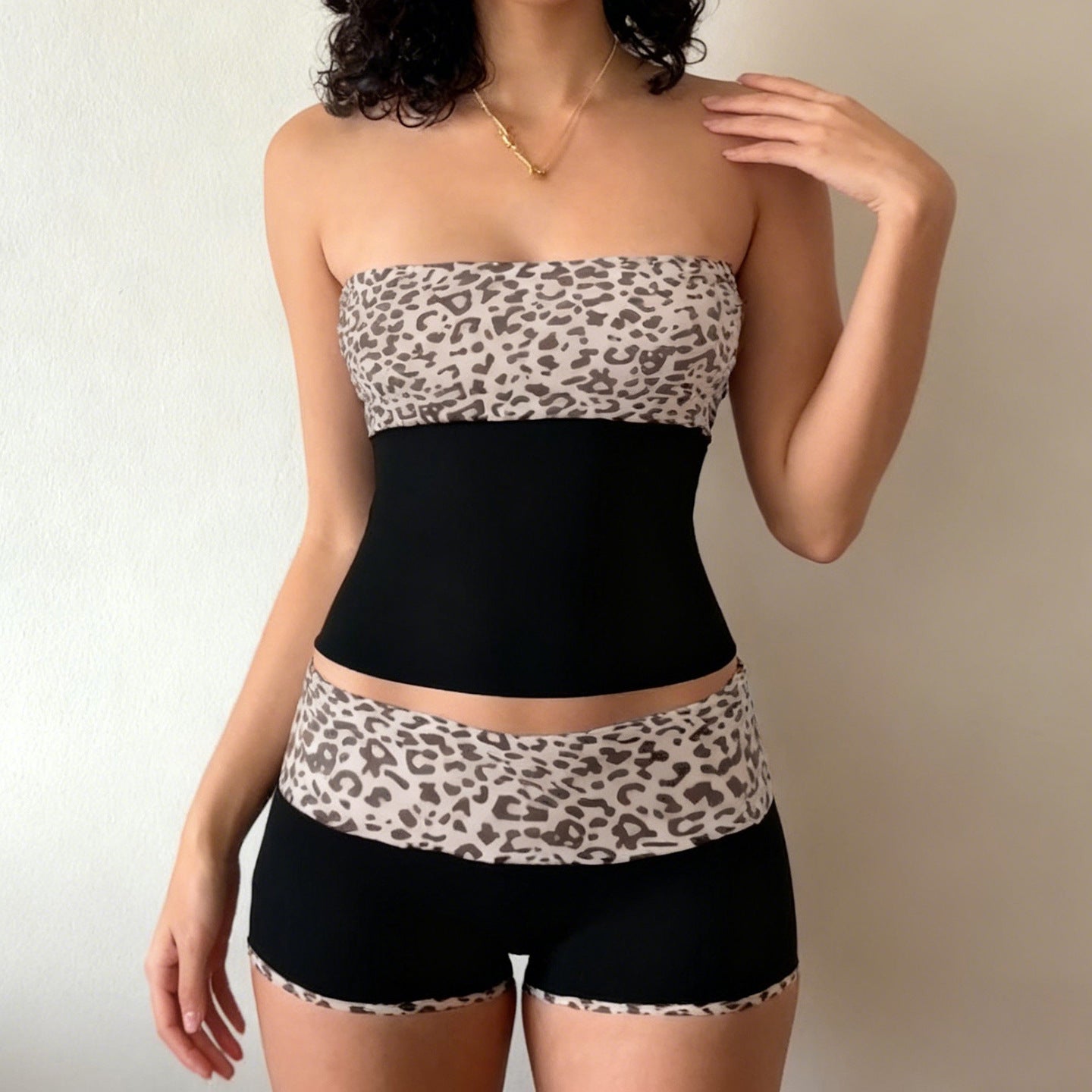 Women's Casual Tube Top And Shorts Set