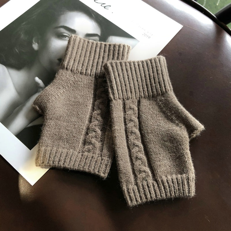 Solid Color Stretch Half Finger Knitted Gloves
