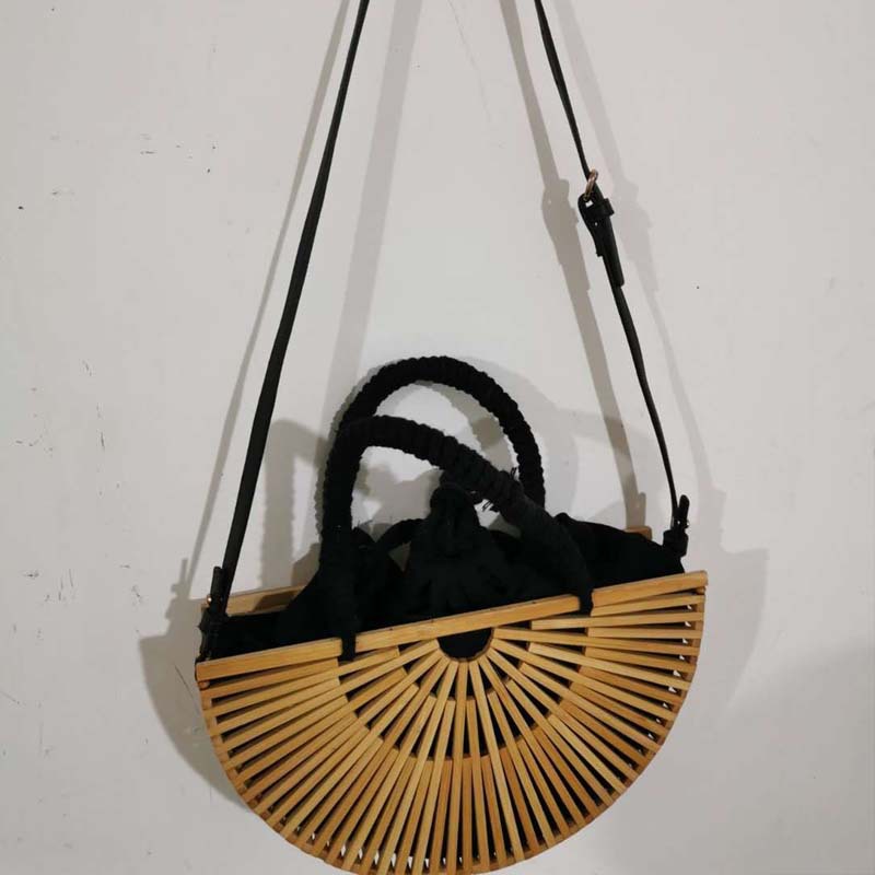 One Shoulder Messenger Rattan Outdoor Beach Bag