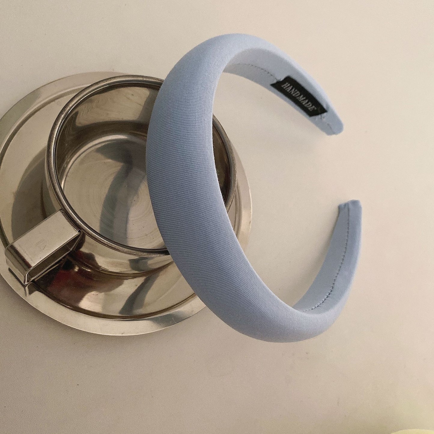 Cream Color Cute Wide-brimmed Sponge Temperament Hairband Decoratio