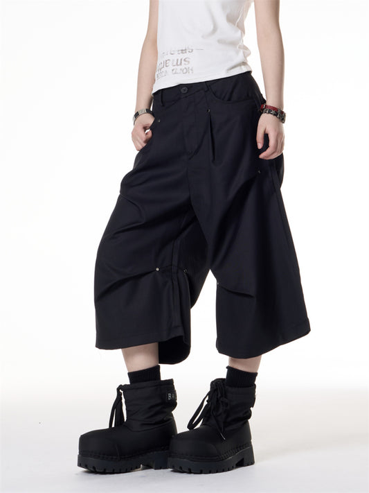 Rivet Pleated Loose-fitting Wide-leg Short Jumpsuit
