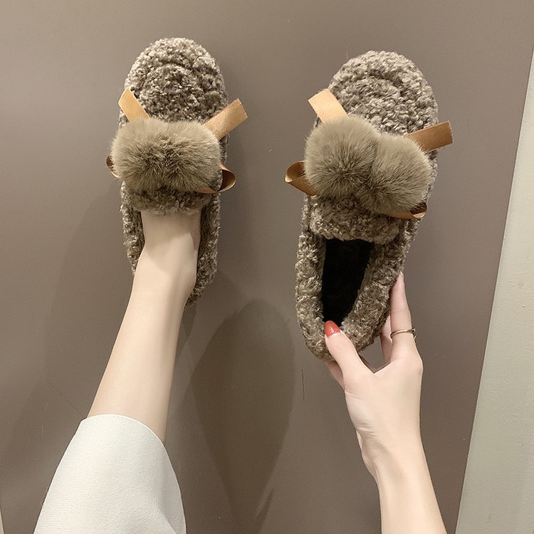 Women's Flat Shoes Keep Warm And Fashionable For Outer Wear