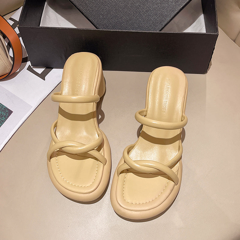 Chic Retro French Niche Heels
