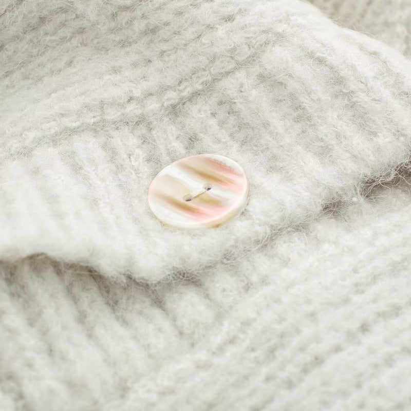 Women's Street Fashion V-neck Knitted Cardigan Coat