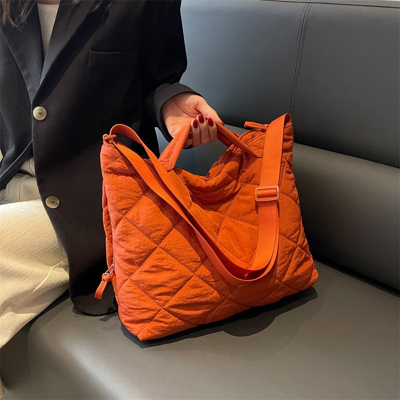 Large Capacity Autumn And Winter Fashion Commuter Bag