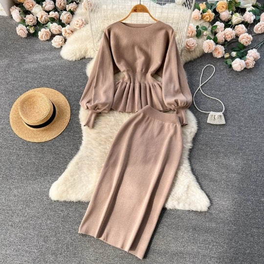 Women's Top And Sheath Skirt Two-piece Set