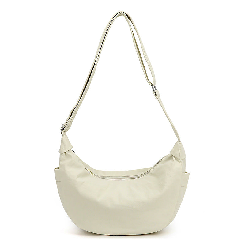 High-capacity Shoulder Bag Thats Both Stylish And Easy To Carry