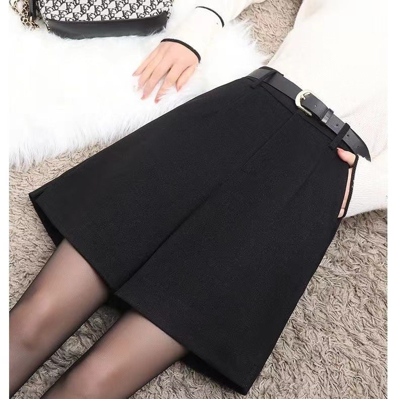 line High-waisted Wide-leg Padded Outerwear Bottoming Capri Pants Woolen Shorts