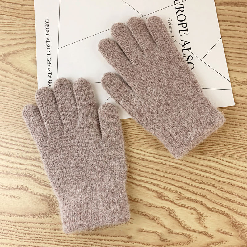 Warm cycling gloves for students