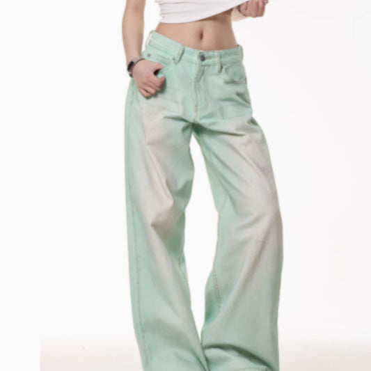 Amerikanske Retro Slidte Snavsede Jeans Til Mænd Og Kvinder På Gaden