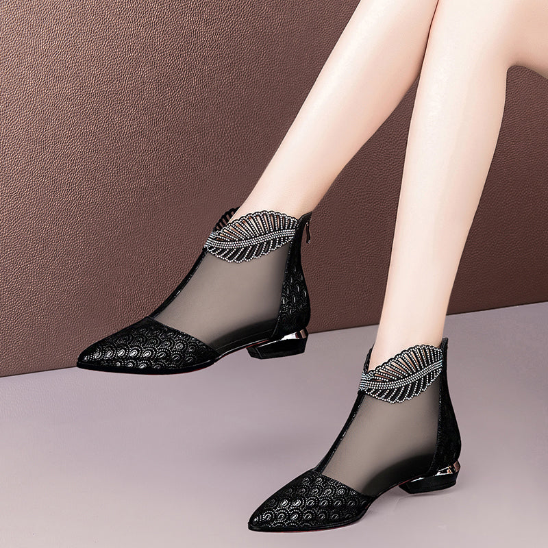 Soft Leather Flat Heel Net Boots Women''s Hollow Flat Bottom Sandals