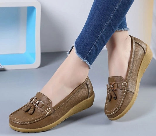 Women's Soft Sole Wedge Beanie Shoes