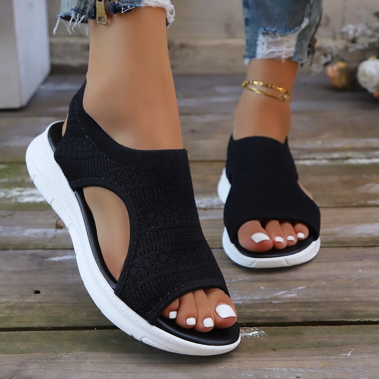 Large Size Flat Bottom Flyknit Women's Sandals