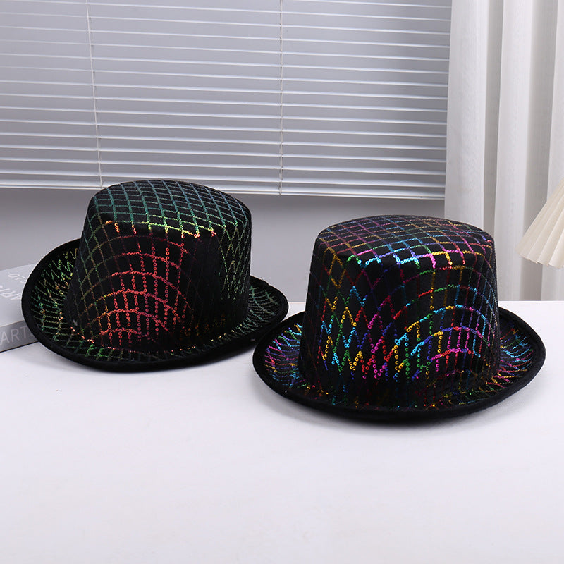 Retro Hat With A Strong Artistic Flair