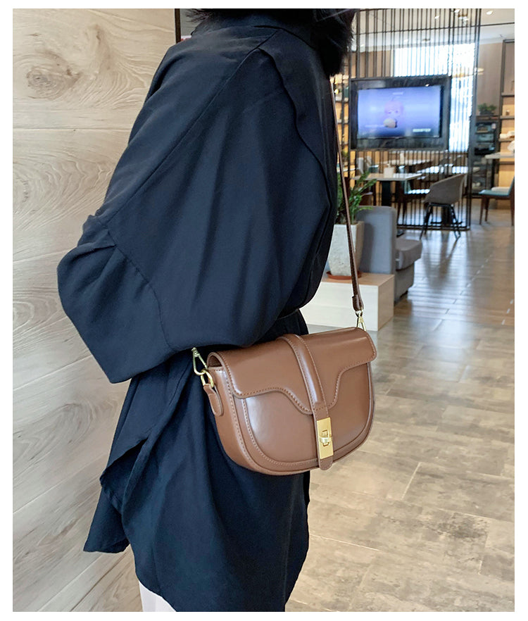 Retro shoulder bag
